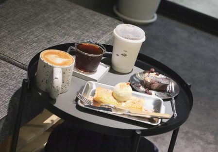 【中山區咖啡廳・一嶼咖啡】在孤島上也有我陪你／推薦蘋果派、布朗尼與濃縮咖啡